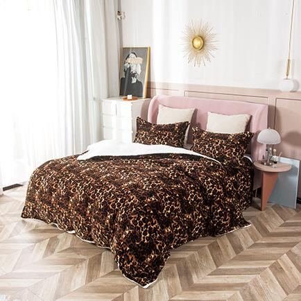 Lenjerie pat cocolino 2 persoane, 4 piese - model leopard